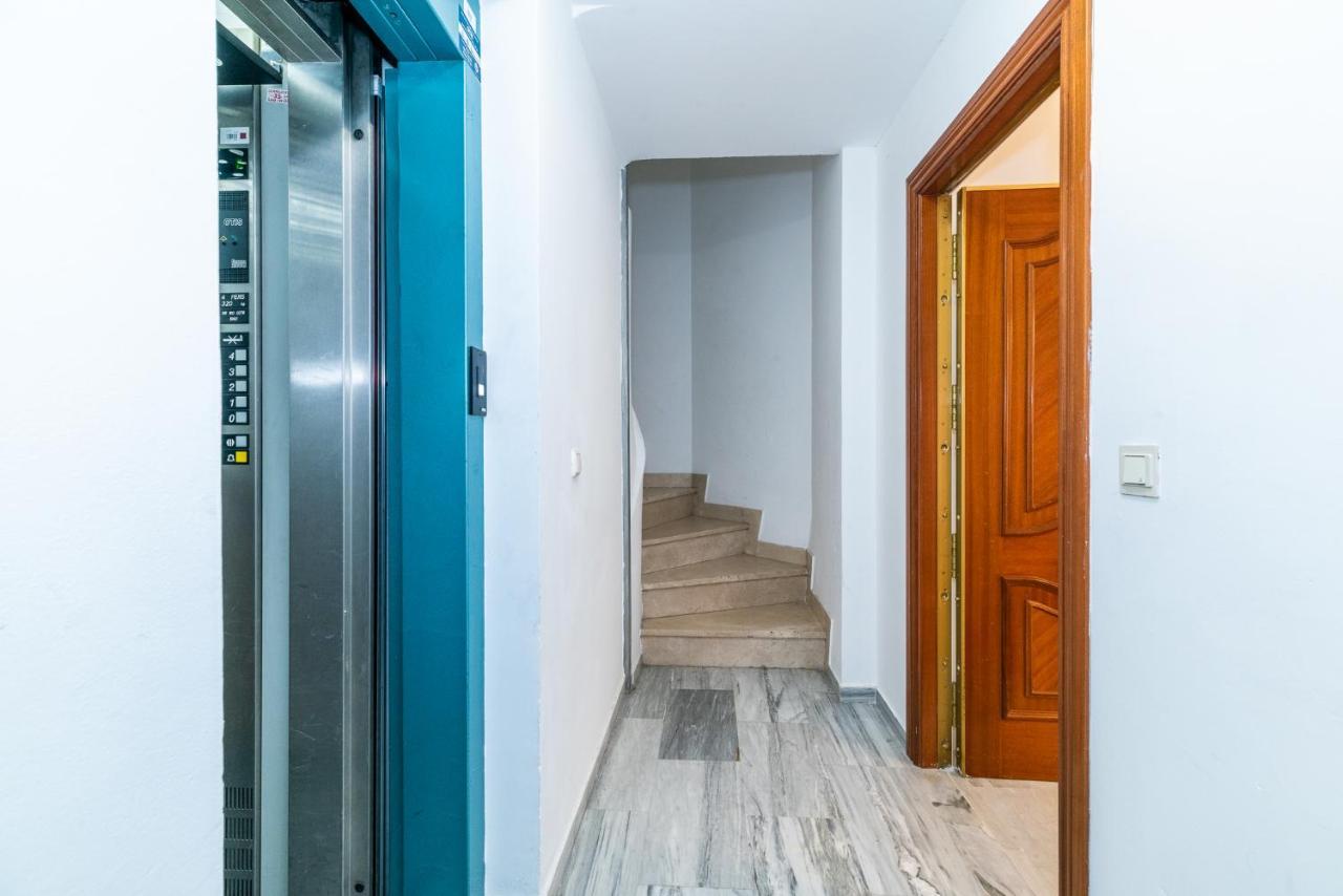 Precioso Apartamento En El Centro De Гранада Екстер'єр фото